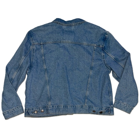 Levi’s Women’s Ex-Boyfriend Distressed Denim Trucker Jacket, Size XL - Picture 2 of 12